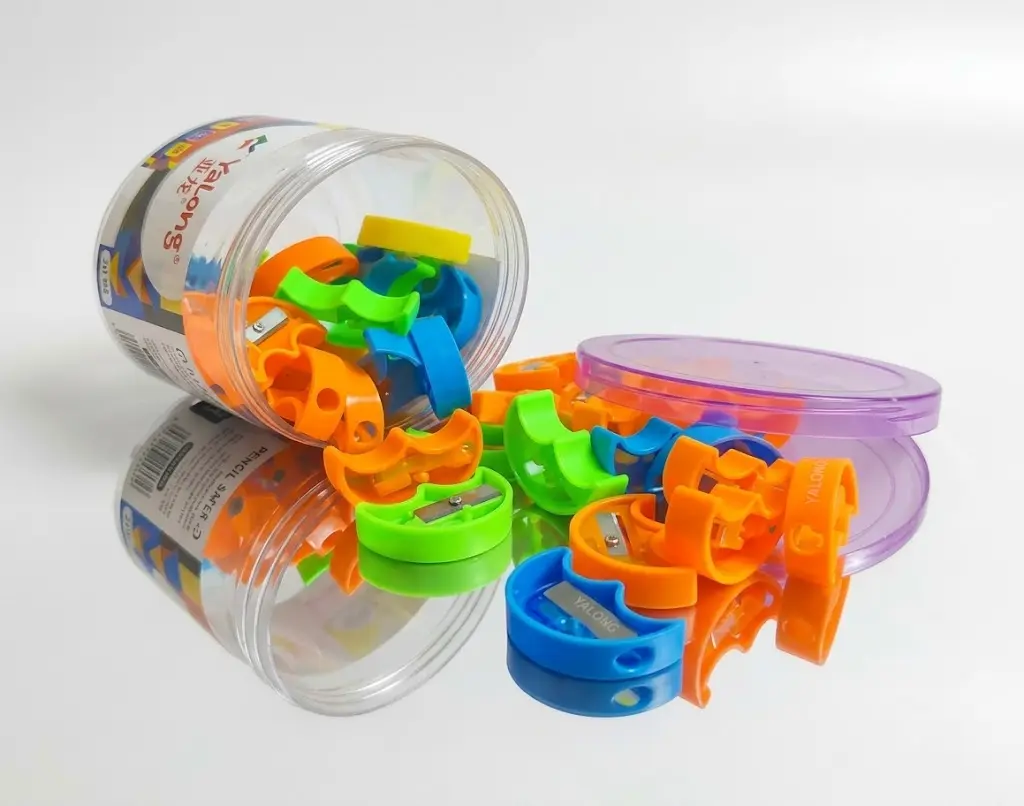 Yalong Jar with 60-Piece Plastic Pencil Sharpeners