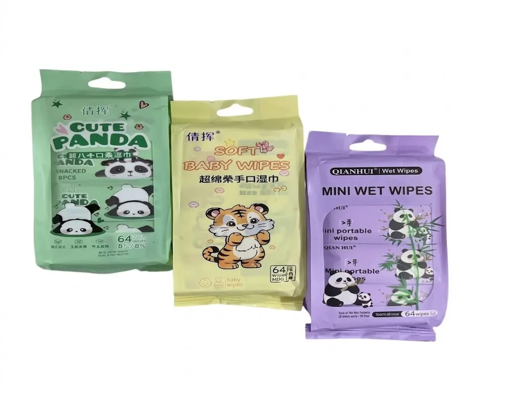 Imported Wet Wipes – Pack of 8 Pieces
