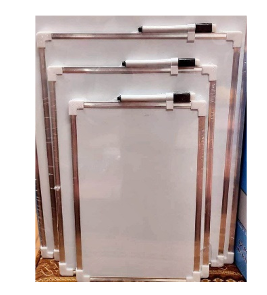 سبورة معدن استاند 25*35